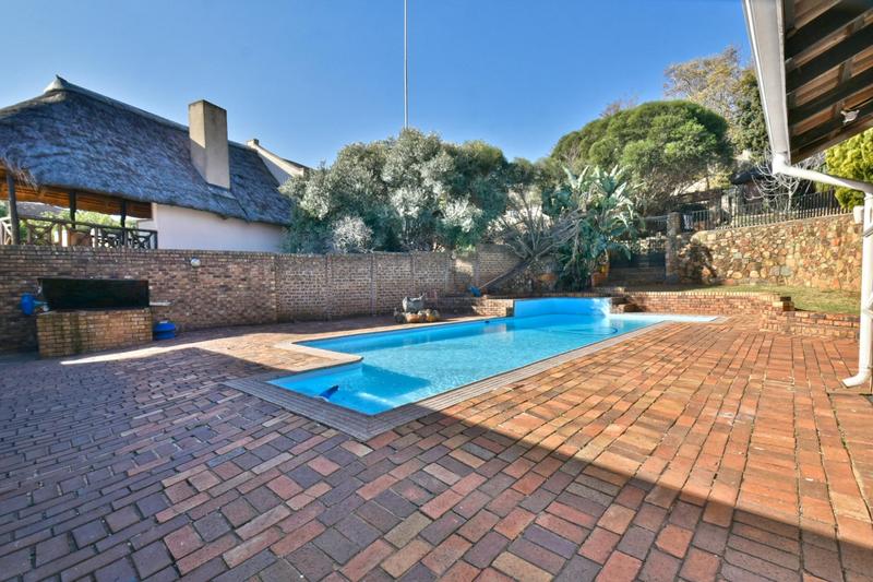 4 Bedroom Property for Sale in Mulbarton Gauteng