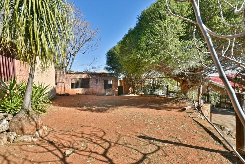 4 Bedroom Property for Sale in Mulbarton Gauteng