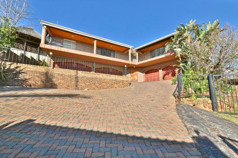 4 Bedroom Property for Sale in Mulbarton Gauteng