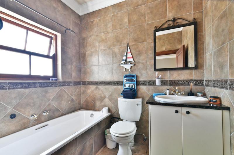 4 Bedroom Property for Sale in Boskruin Gauteng