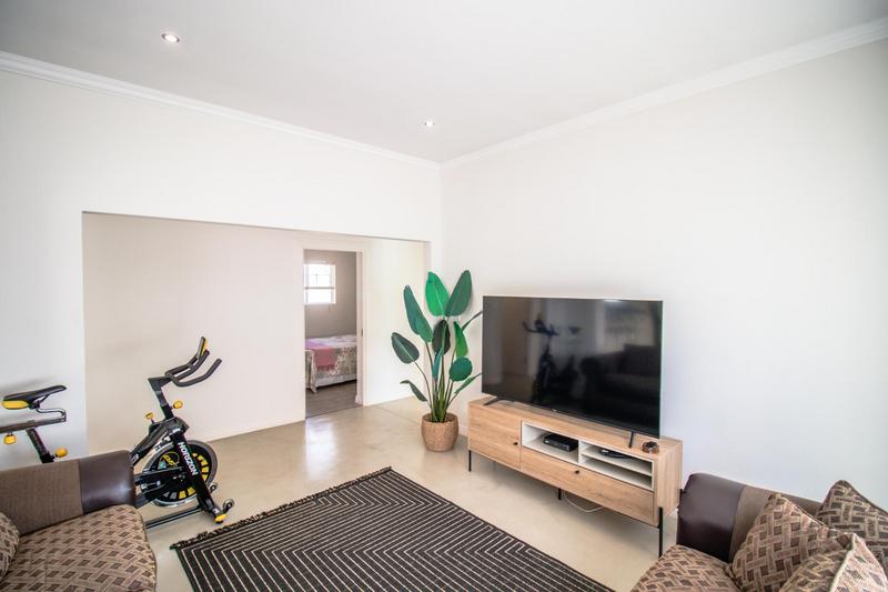 3 Bedroom Property for Sale in Midstream Ridge Gauteng