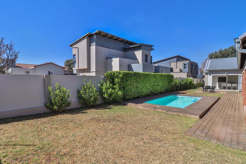 3 Bedroom Property for Sale in Midstream Ridge Gauteng