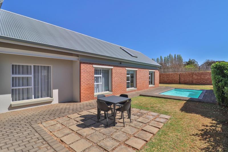 3 Bedroom Property for Sale in Midstream Ridge Gauteng