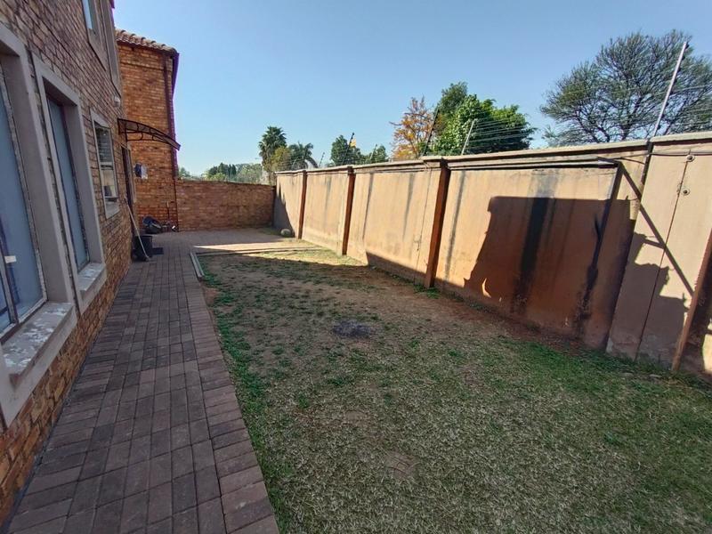 4 Bedroom Property for Sale in Theresa Park Gauteng