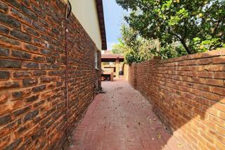 3 Bedroom Property for Sale in Theresa Park Gauteng