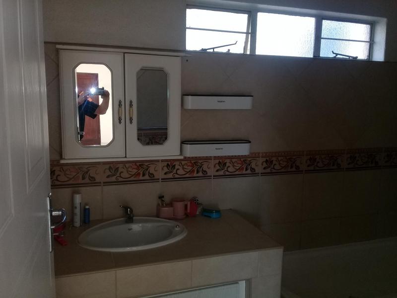 To Let 1 Bedroom Property for Rent in Rivonia Gauteng