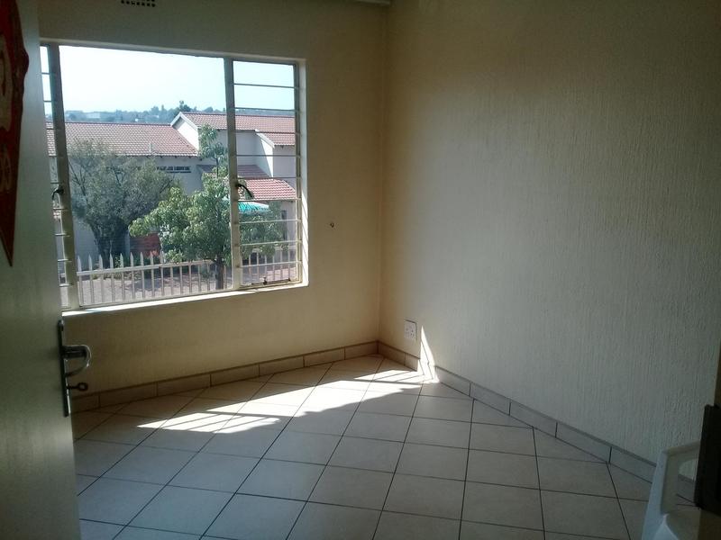 To Let 1 Bedroom Property for Rent in Rivonia Gauteng