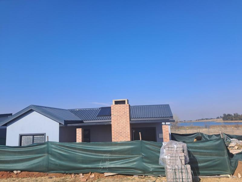 3 Bedroom Property for Sale in Parkdene Gauteng