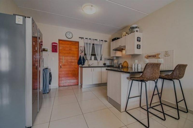 To Let 2 Bedroom Property for Rent in Pomona Gauteng