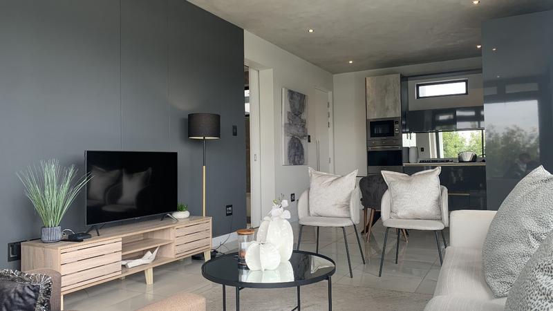 To Let 1 Bedroom Property for Rent in Houghton Estate Gauteng