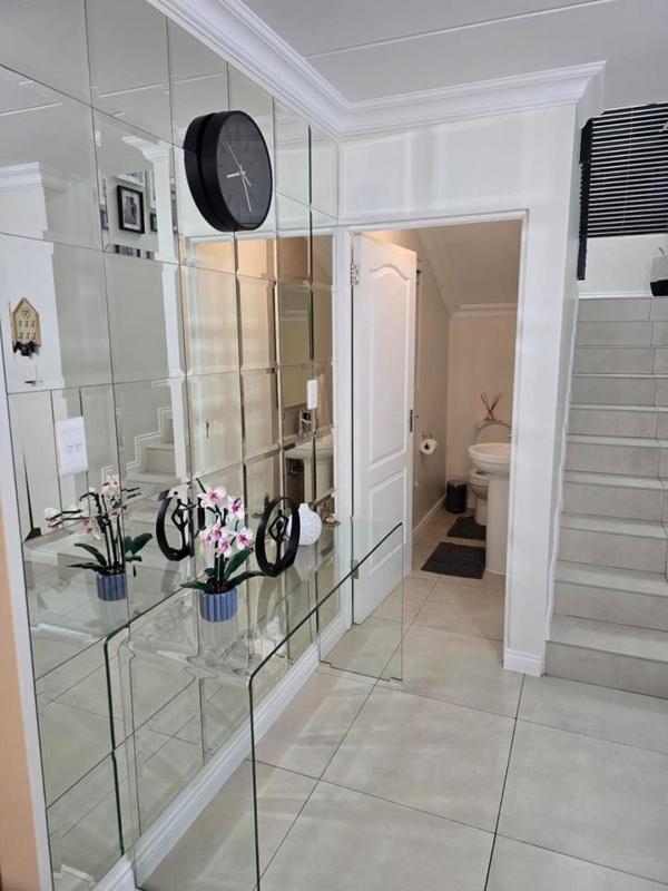 To Let 3 Bedroom Property for Rent in Kyalami Gauteng