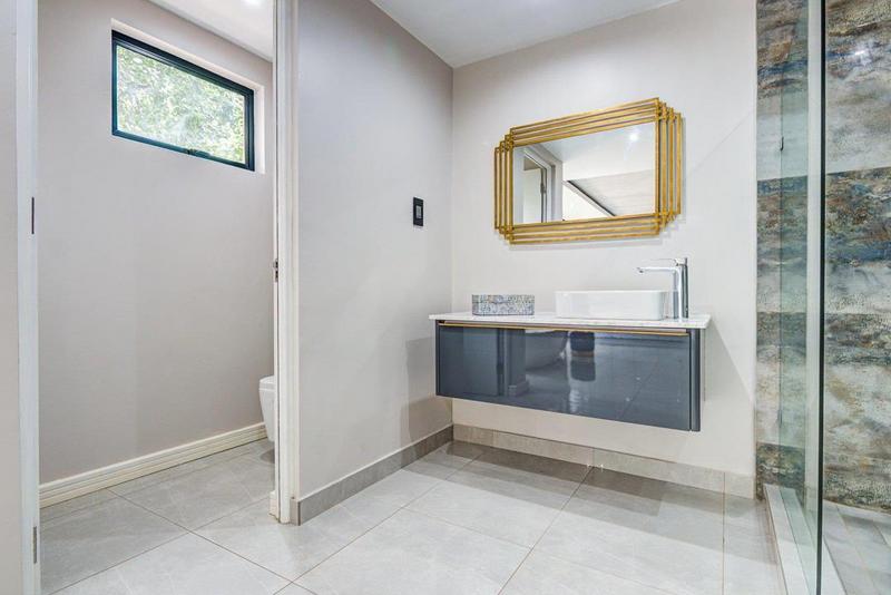 2 Bedroom Property for Sale in Houghton Estate Gauteng