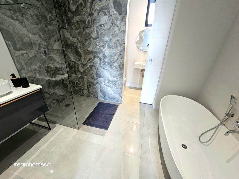 2 Bedroom Property for Sale in Houghton Estate Gauteng