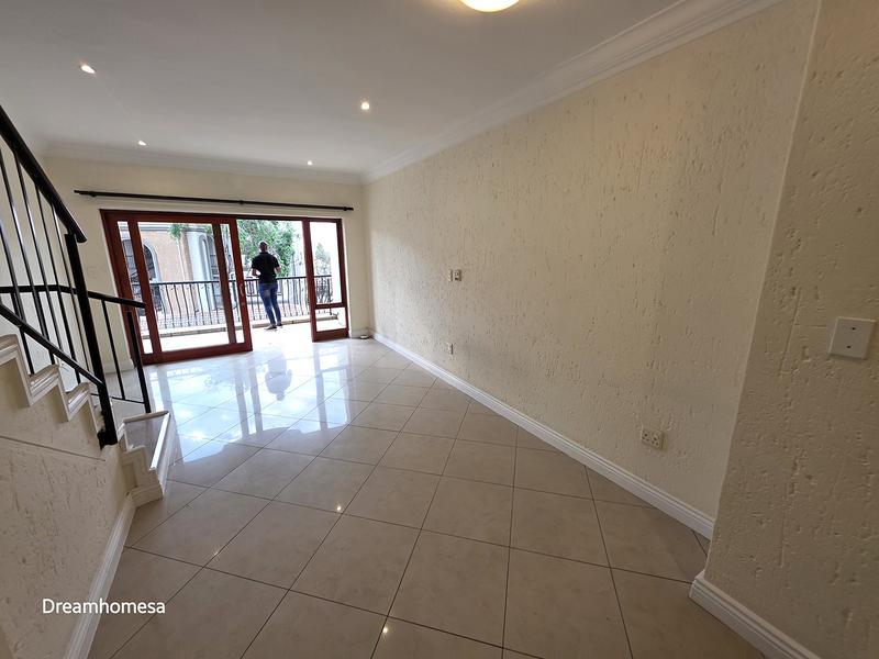 To Let 2 Bedroom Property for Rent in Morningside Gauteng