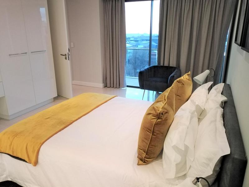 1 Bedroom Property for Sale in Rosebank Gauteng