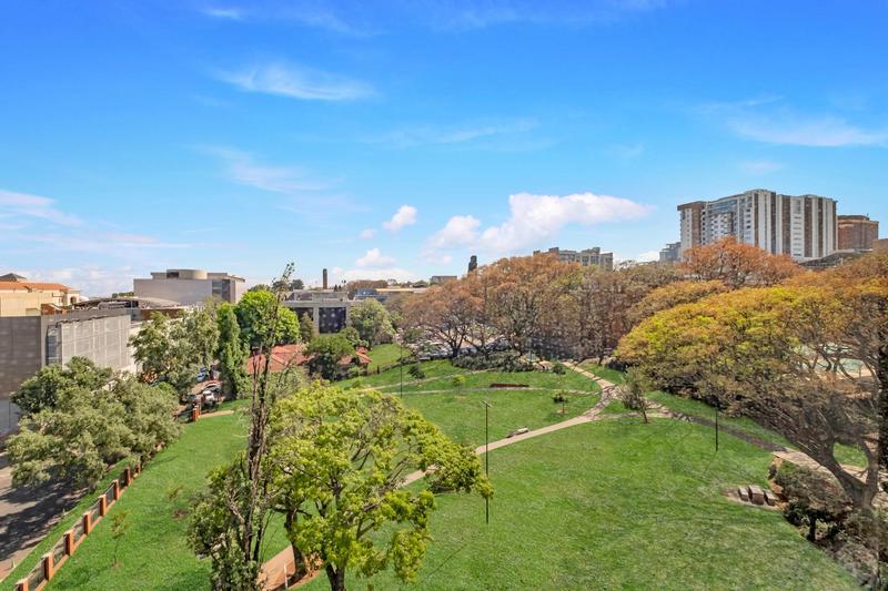 1 Bedroom Property for Sale in Rosebank Gauteng