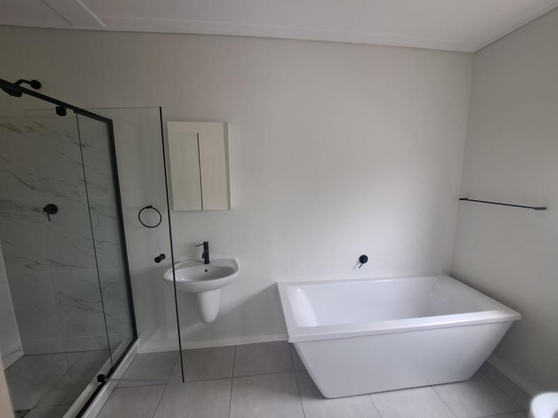 To Let 2 Bedroom Property for Rent in Blyde Riverwalk Estate Gauteng