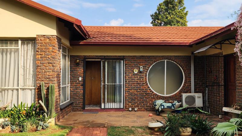 3 Bedroom Property for Sale in Theresa Park Gauteng