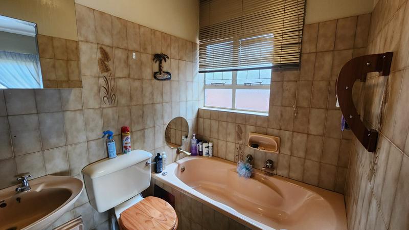 3 Bedroom Property for Sale in Theresa Park Gauteng