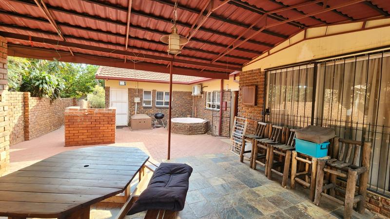 3 Bedroom Property for Sale in Theresa Park Gauteng