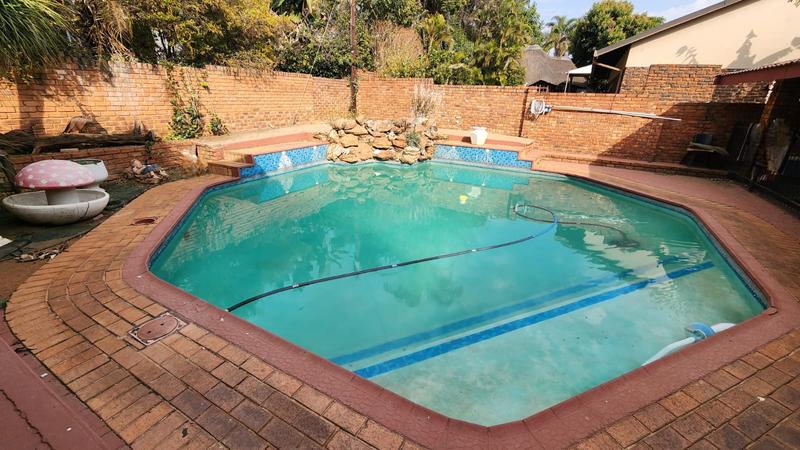 3 Bedroom Property for Sale in Theresa Park Gauteng