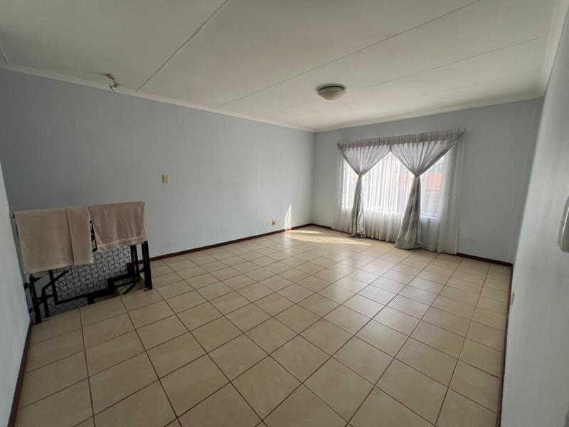 4 Bedroom Property for Sale in Theresa Park Gauteng