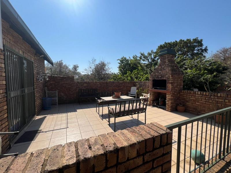 3 Bedroom Property for Sale in Florauna Gauteng