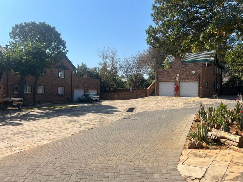 3 Bedroom Property for Sale in Florauna Gauteng