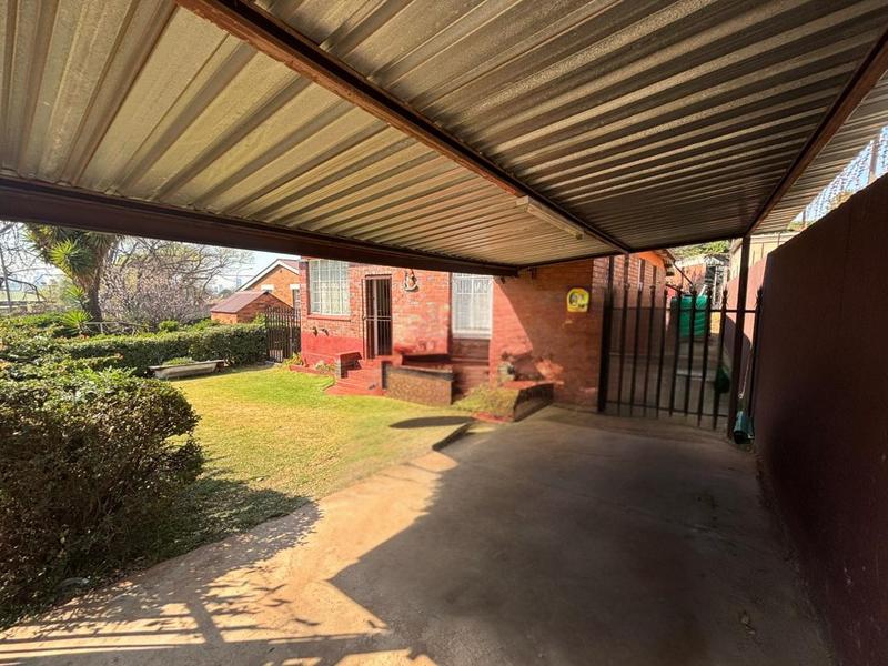 3 Bedroom Property for Sale in Jan Hofmeyer Gauteng