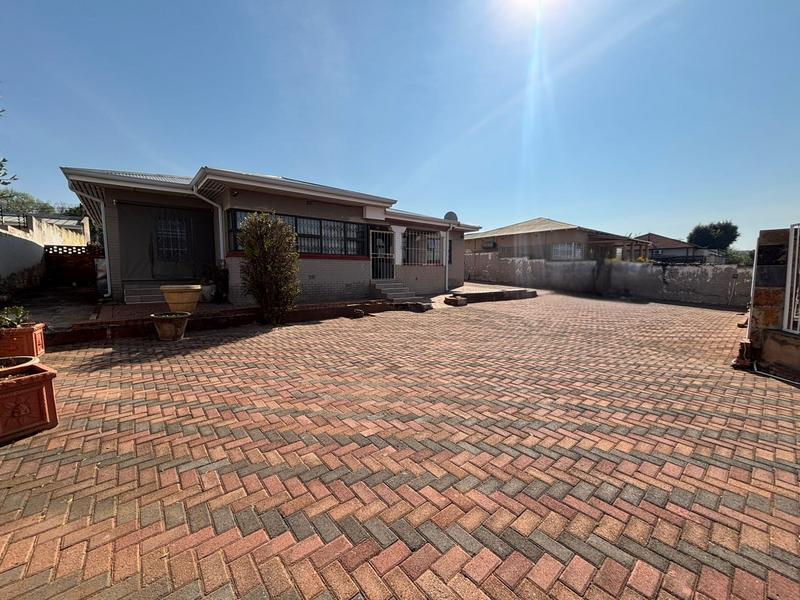 3 Bedroom Property for Sale in Florida Gauteng