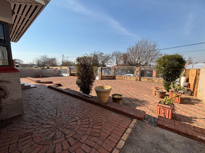 3 Bedroom Property for Sale in Florida Gauteng