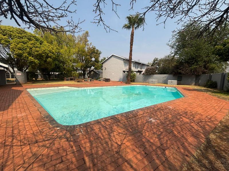 3 Bedroom Property for Sale in Florida North Gauteng