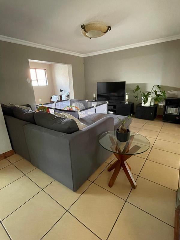 3 Bedroom Property for Sale in Vanderbijlpark SW 5 Gauteng