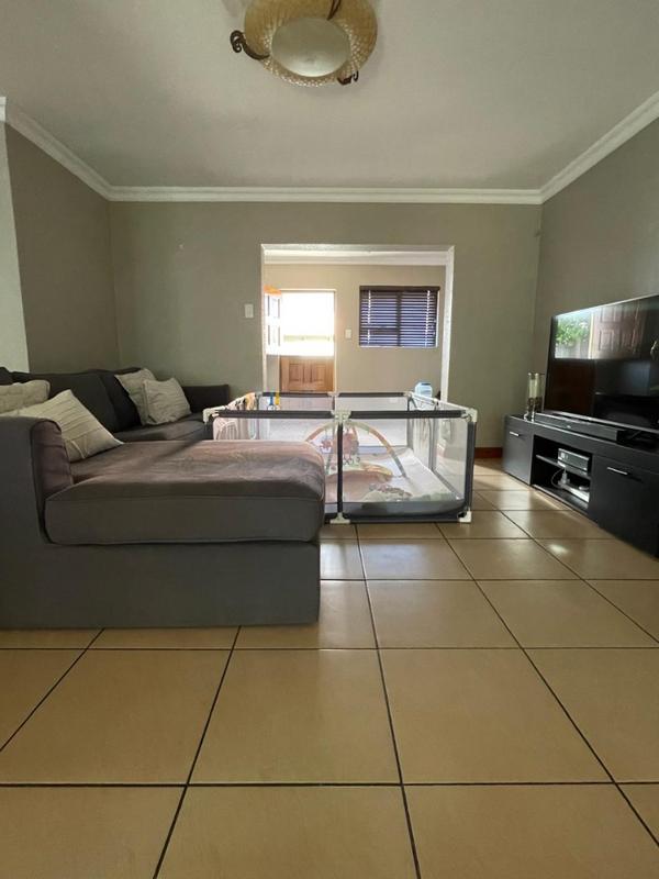 3 Bedroom Property for Sale in Vanderbijlpark SW 5 Gauteng