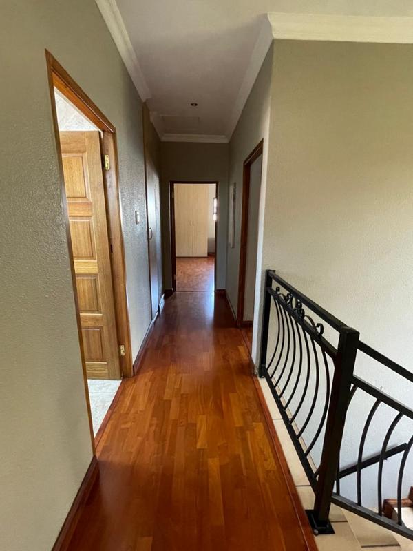 3 Bedroom Property for Sale in Vanderbijlpark SW 5 Gauteng