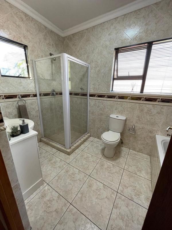 3 Bedroom Property for Sale in Vanderbijlpark SW 5 Gauteng