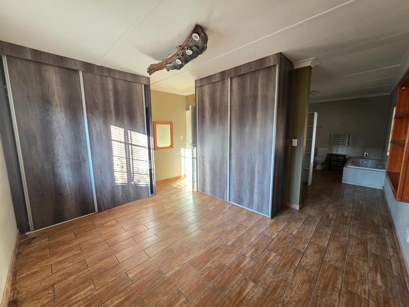 To Let 3 Bedroom Property for Rent in Rothdene Gauteng