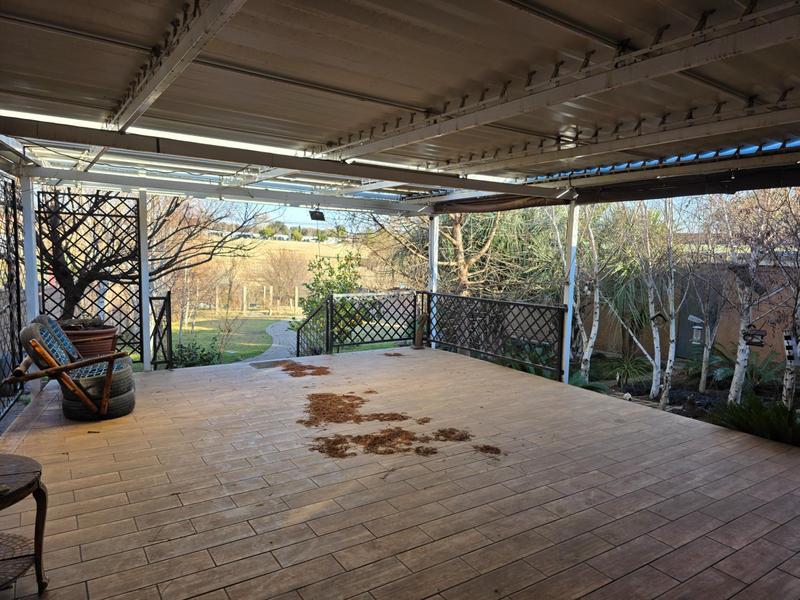 To Let 3 Bedroom Property for Rent in Rothdene Gauteng