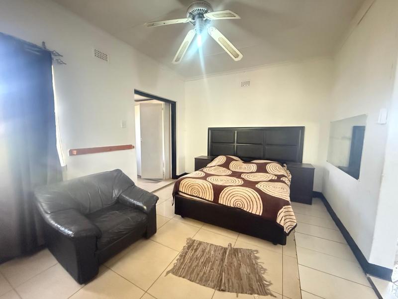 To Let 1 Bedroom Property for Rent in Queenswood Gauteng