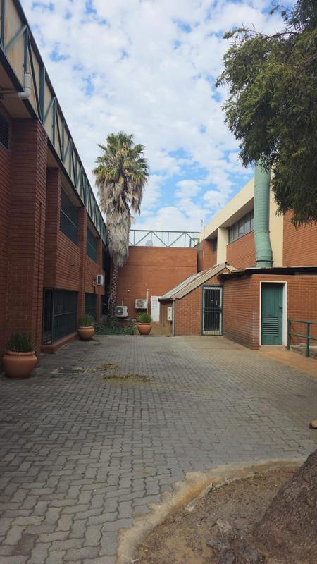 Commercial Property for Sale in Randjespark Gauteng