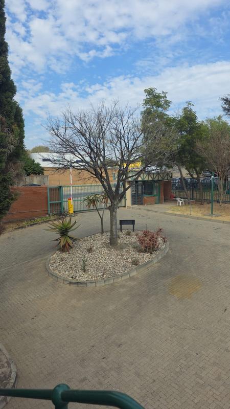 Commercial Property for Sale in Randjespark Gauteng