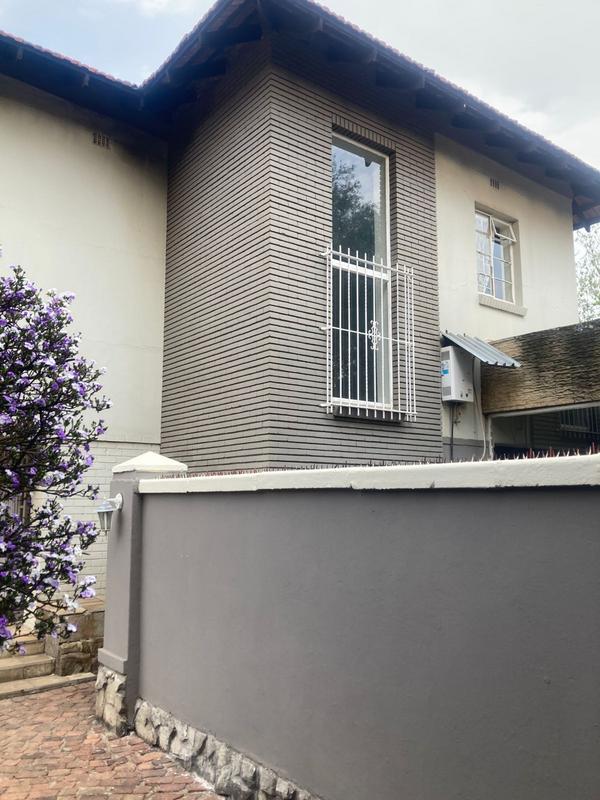 To Let 5 Bedroom Property for Rent in Lambton Gauteng