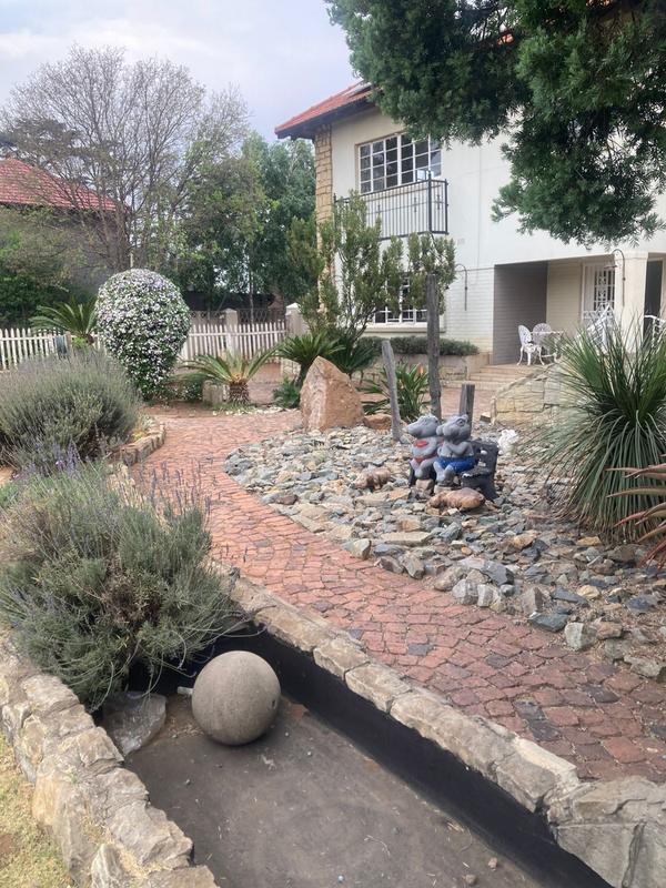 To Let 5 Bedroom Property for Rent in Lambton Gauteng
