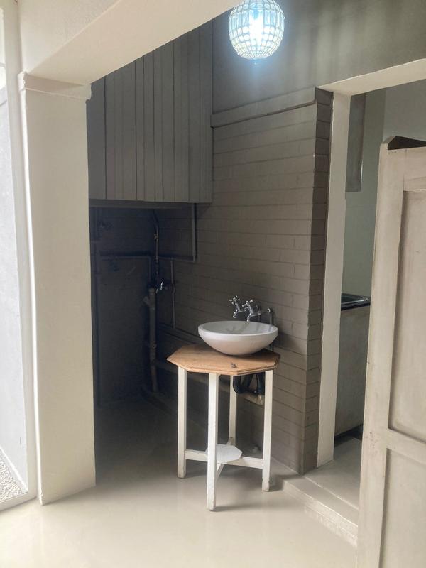 To Let 5 Bedroom Property for Rent in Lambton Gauteng