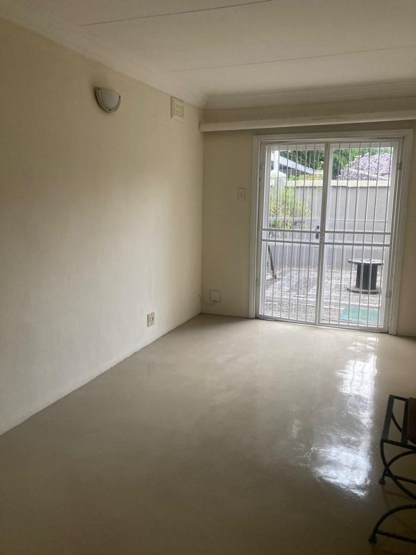 To Let 5 Bedroom Property for Rent in Lambton Gauteng
