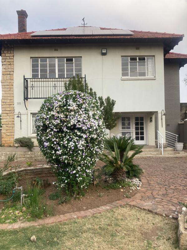 To Let 5 Bedroom Property for Rent in Lambton Gauteng