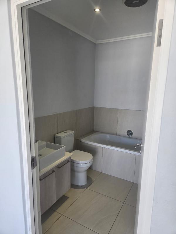 To Let 3 Bedroom Property for Rent in Bryanston Gauteng