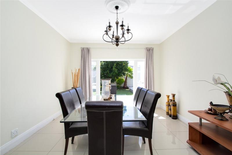 To Let 5 Bedroom Property for Rent in Dainfern Golf Estate Gauteng