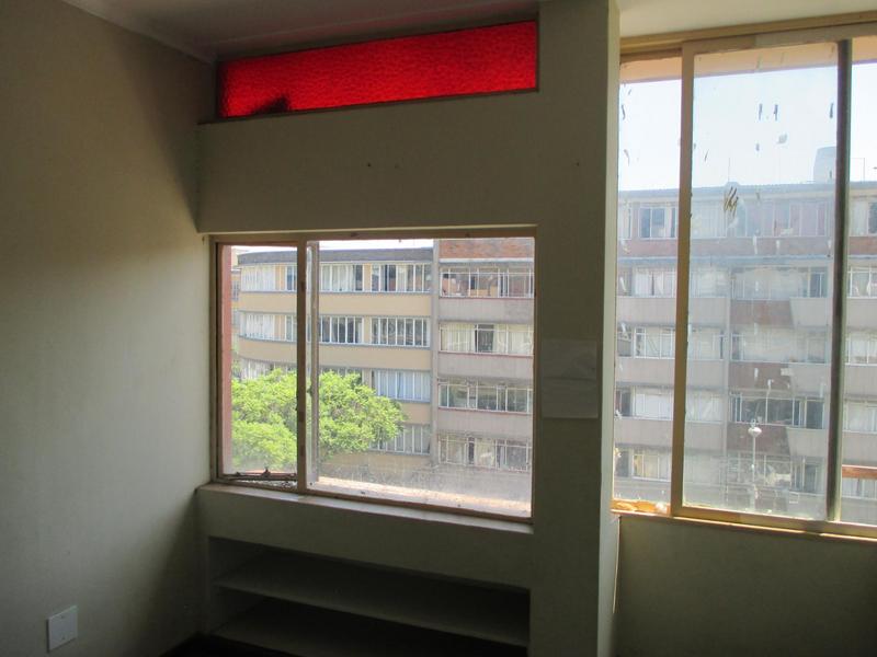 To Let 1 Bedroom Property for Rent in Sunnyside Gauteng