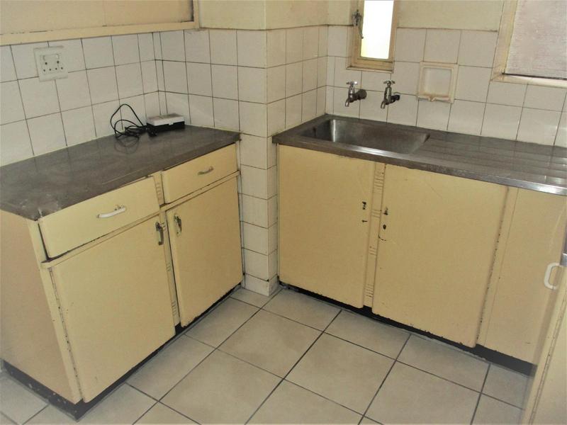 To Let 1 Bedroom Property for Rent in Sunnyside Gauteng
